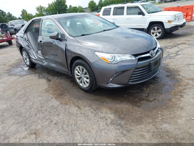 Продаж на аукціоні авто 2017 Toyota Camry Le, vin: 4T1BF1FK1HU373019, номер лоту: 45948858