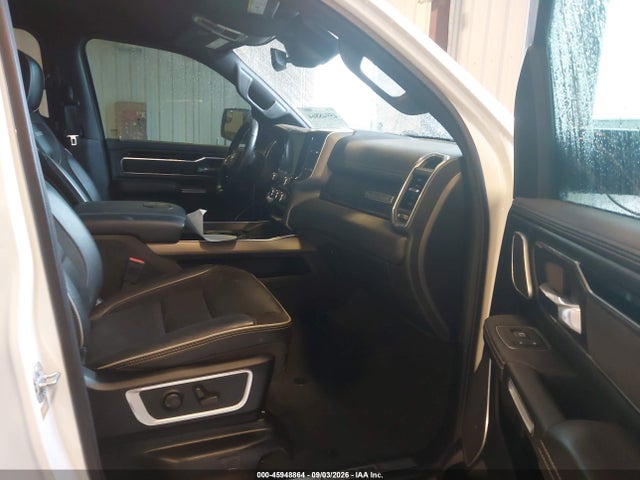 2022 Ram 1500 Laramie  4x4 5'7 Box მანქანა იყიდება აუქციონზე, vin: 1C6SRFJM5NN406988, აუქციონის ნომერი: 45948864