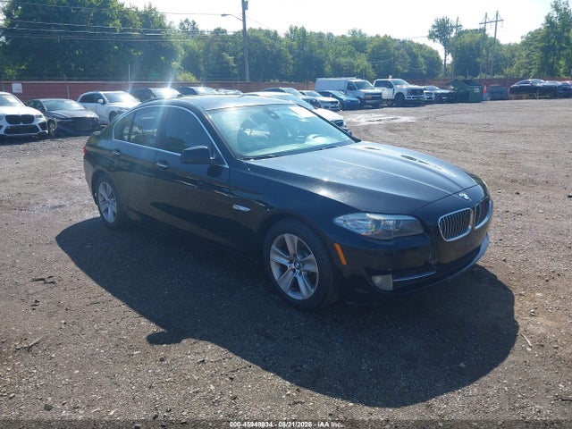 45948934 :رقم المزاد ، WBAFR1C5XBC740537 vin ، 2011 Bmw 528i مزاد بيع