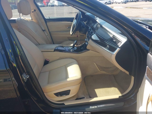 45948934 :رقم المزاد ، WBAFR1C5XBC740537 vin ، 2011 Bmw 528i مزاد بيع