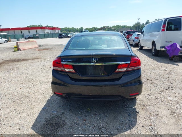 Aukcja sprzedaży 2015 Honda Civic Lx, vin: 19XFB2F57FE272841, numer aukcji: 45948935