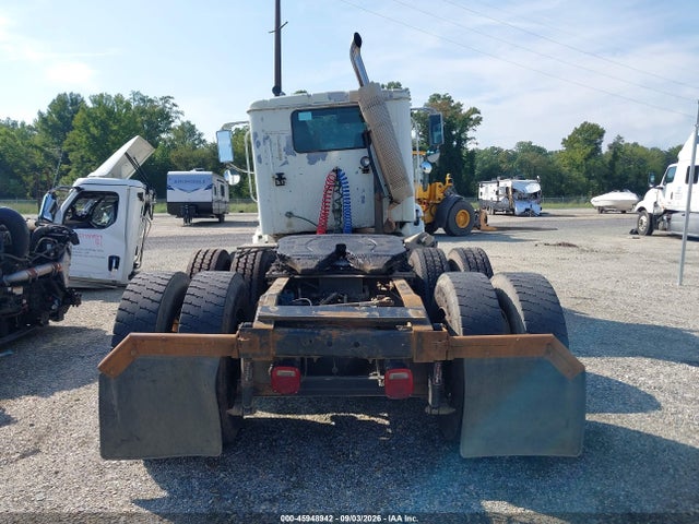 Продаж на аукціоні авто 2001 International 9100 9100i, vin: 2HSCBAER71C015049, номер лоту: 45948942