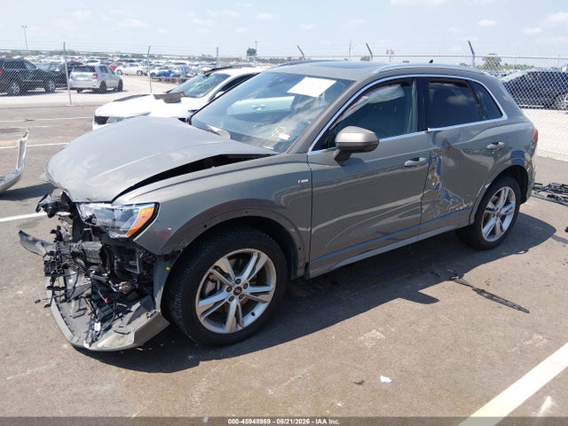 2021 Audi Q3 Premium 45 Tfsi S Line Quattro Tiptronic მანქანა იყიდება აუქციონზე, vin: WA1DECF34M1043353, აუქციონის ნომერი: 45948969