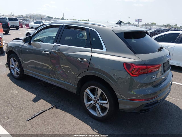 2021 Audi Q3 Premium 45 Tfsi S Line Quattro Tiptronic მანქანა იყიდება აუქციონზე, vin: WA1DECF34M1043353, აუქციონის ნომერი: 45948969