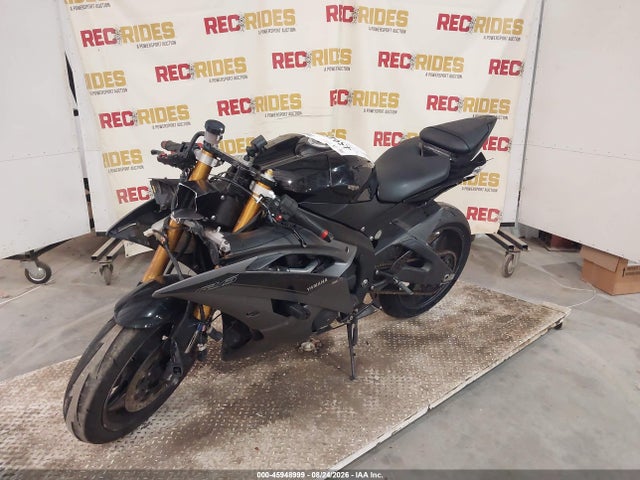 45948999 :رقم المزاد ، JYARJ16E78A005257 vin ، 2008 Yamaha Yzfr6 مزاد بيع