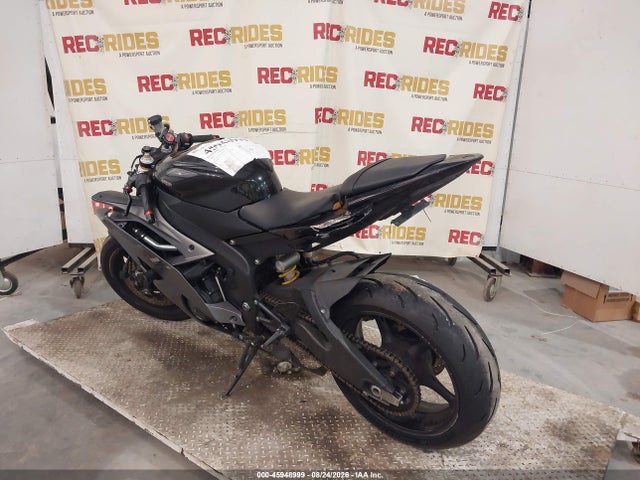 45948999 :رقم المزاد ، JYARJ16E78A005257 vin ، 2008 Yamaha Yzfr6 مزاد بيع