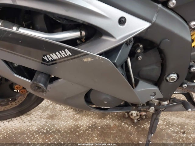 45948999 :رقم المزاد ، JYARJ16E78A005257 vin ، 2008 Yamaha Yzfr6 مزاد بيع