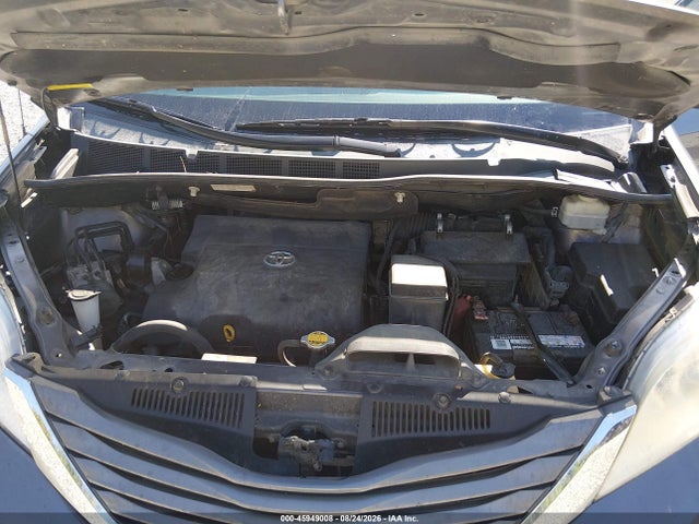 Aukcja sprzedaży 2011 Toyota Sienna Xle V6, vin: 5TDYK3DC0BS122361, numer aukcji: 45949008