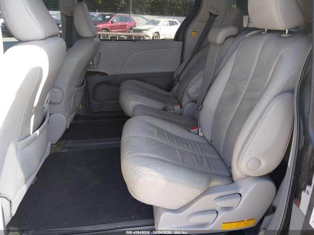 Aukcja sprzedaży 2011 Toyota Sienna Xle V6, vin: 5TDYK3DC0BS122361, numer aukcji: 45949008