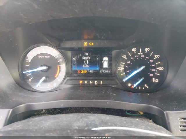 45949034 :رقم المزاد ، 1FM5K8DH6HGE31875 vin ، 2017 Ford Explorer Xlt مزاد بيع