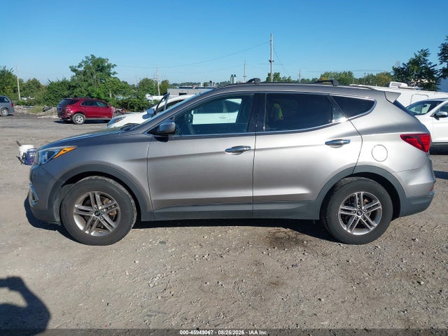 5NMZUDLB8HH050057 Hyundai Santa Fe Sport 2.4l