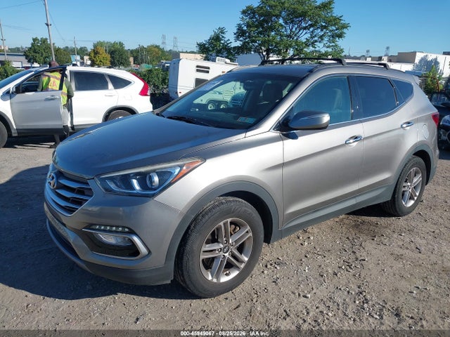 5NMZUDLB8HH050057 Hyundai Santa Fe Sport 2.4l