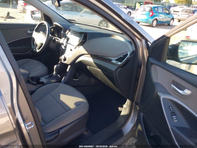 5NMZUDLB8HH050057 Hyundai Santa Fe Sport 2.4l