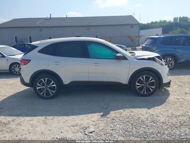 Aukcja sprzedaży 2022 Ford Escape Se, vin: 1FMCU9G66NUA34519, numer aukcji: 45949069