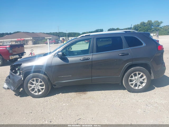 45949092 :رقم المزاد ، 1C4PJMCB3GW359270 vin ، 2016 Jeep Cherokee Latitude مزاد بيع