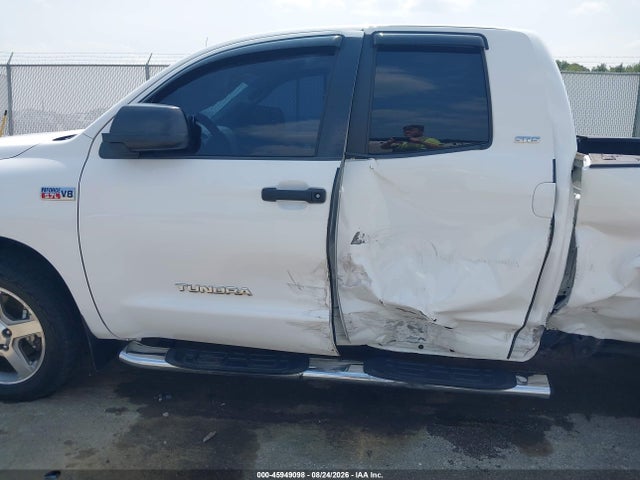 Продажа на аукционе авто 2013 Toyota Tundra Grade 5.7l V8, vin: 5TFUW5F14DX307777, номер лота: 45949098