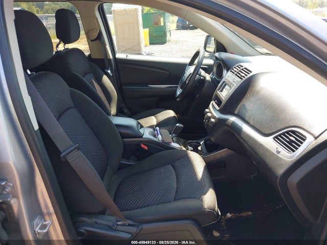 2019 Dodge Journey Se მანქანა იყიდება აუქციონზე, vin: 3C4PDCBB5KT815688, აუქციონის ნომერი: 45949133