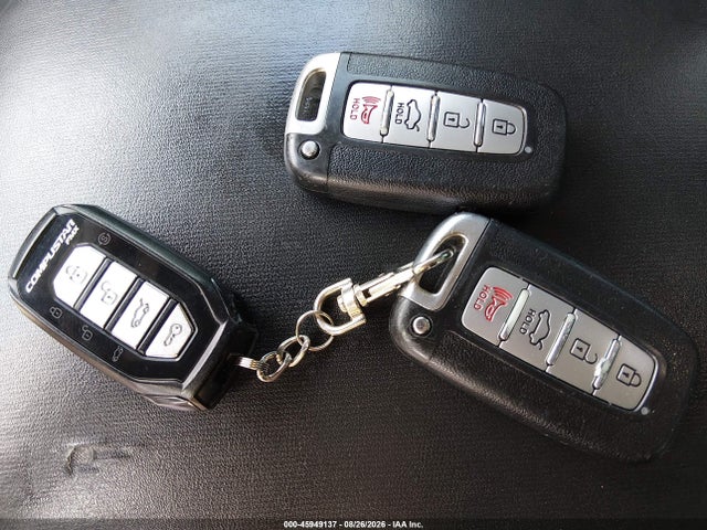 2013 Hyundai Genesis 5.0l მანქანა იყიდება აუქციონზე, vin: KMHGC4DH3DU241011, აუქციონის ნომერი: 45949137