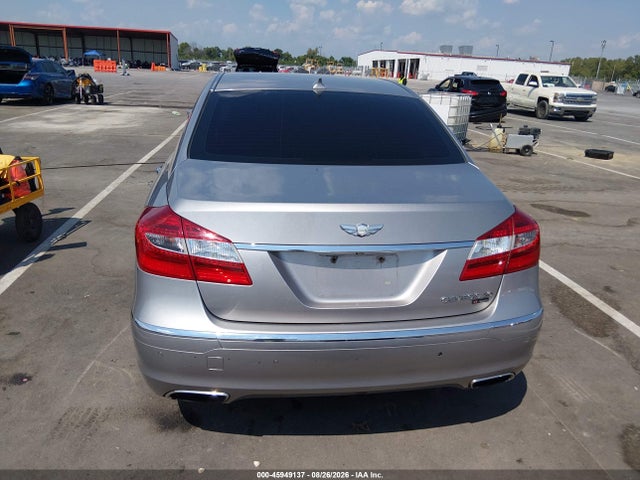 2013 Hyundai Genesis 5.0l მანქანა იყიდება აუქციონზე, vin: KMHGC4DH3DU241011, აუქციონის ნომერი: 45949137