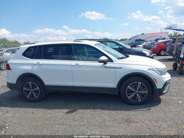 2024 Volkswagen Tiguan 2.0t Se/2.0t Wolfsburg Edition მანქანა იყიდება აუქციონზე, vin: 3VV3B7AX8RM202124, აუქციონის ნომერი: 45949139