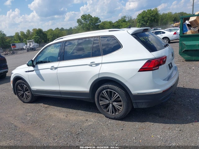 2024 Volkswagen Tiguan 2.0t Se/2.0t Wolfsburg Edition მანქანა იყიდება აუქციონზე, vin: 3VV3B7AX8RM202124, აუქციონის ნომერი: 45949139