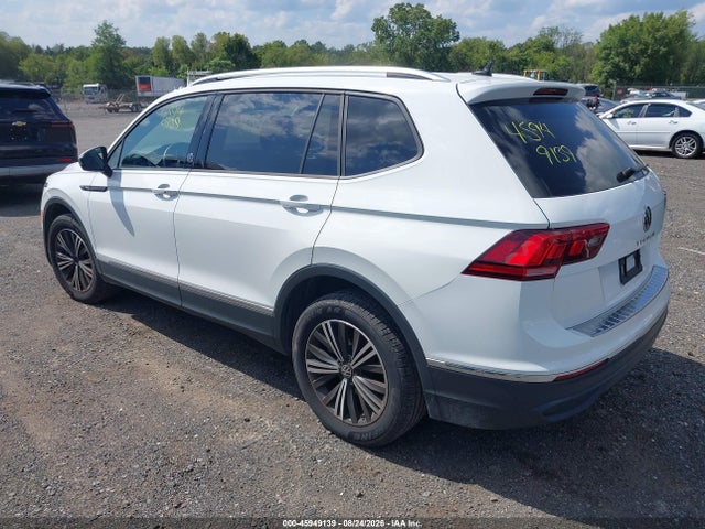 2024 Volkswagen Tiguan 2.0t Se/2.0t Wolfsburg Edition მანქანა იყიდება აუქციონზე, vin: 3VV3B7AX8RM202124, აუქციონის ნომერი: 45949139