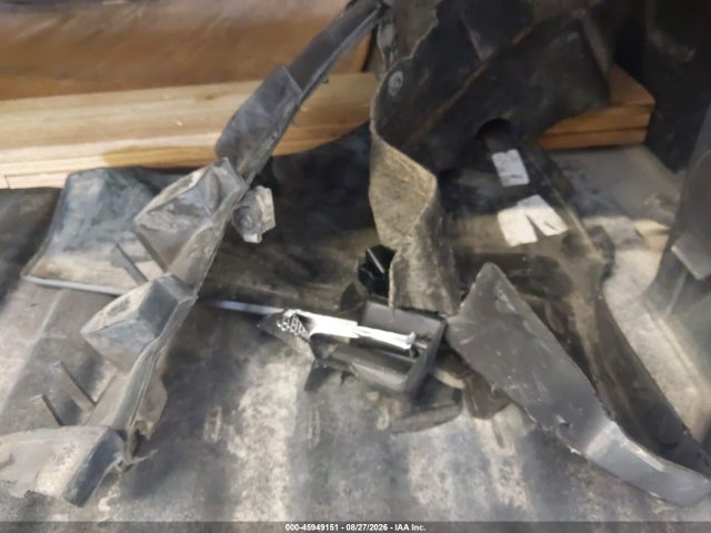 45949151 :رقم المزاد ، 3GCUYEETXMG180535 vin ، 2021 Chevrolet Silverado 1500 4wd  Short Bed Rst مزاد بيع