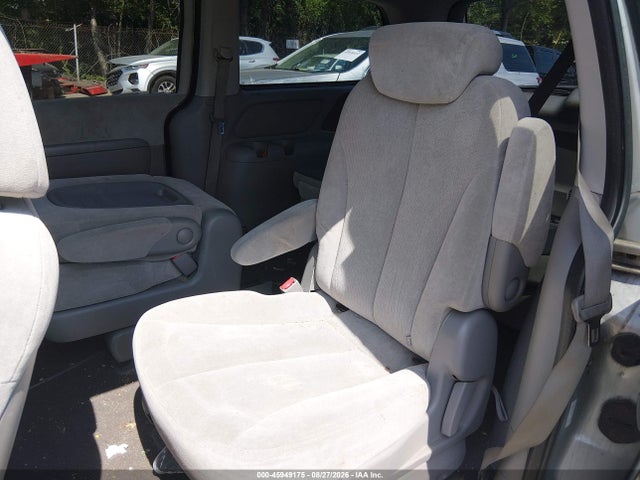Продажа на аукционе авто 2008 Kia Sedona Lx, vin: KNDMB233586236987, номер лота: 45949175