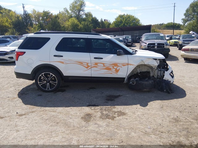 Продажа на аукционе авто 2016 Ford Explorer, vin: 1FM5K8BH4GGA61852, номер лота: 45949207