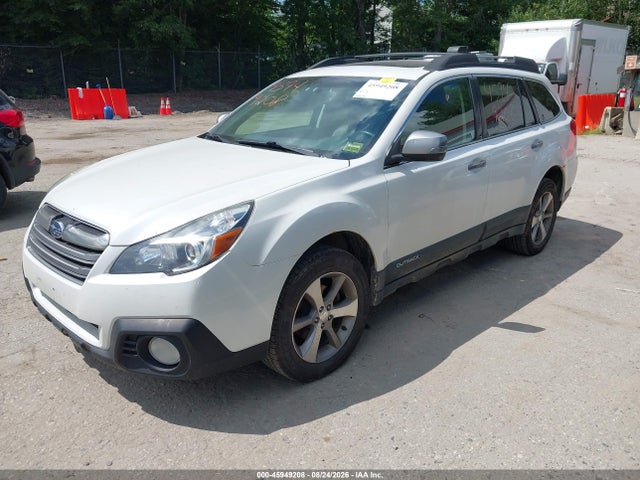 45949208 :رقم المزاد ، 4S4BRCSC0D3299447 vin ، 2013 Subaru Outback 2.5i Limited مزاد بيع