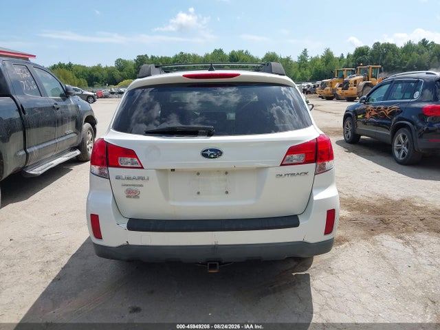 45949208 :رقم المزاد ، 4S4BRCSC0D3299447 vin ، 2013 Subaru Outback 2.5i Limited مزاد بيع
