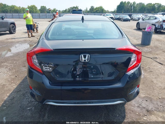 45949212 :رقم المزاد ، 19XFC1F37ME013771 vin ، 2021 Honda Civic Ex مزاد بيع