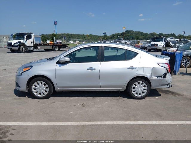 45949220 :رقم المزاد ، 3N1CN7AP0JK413245 vin ، 2018 Nissan Versa 1.6 Sv مزاد بيع