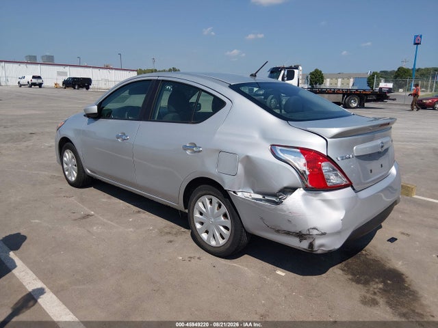 45949220 :رقم المزاد ، 3N1CN7AP0JK413245 vin ، 2018 Nissan Versa 1.6 Sv مزاد بيع