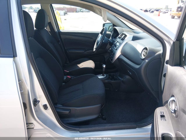 45949220 :رقم المزاد ، 3N1CN7AP0JK413245 vin ، 2018 Nissan Versa 1.6 Sv مزاد بيع