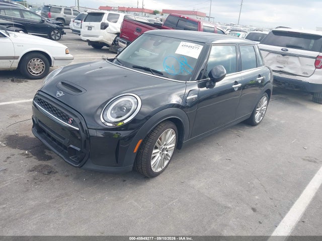 Mini Hardtop Cooper S 2024 WMW53DK04R2V43822 Image 2