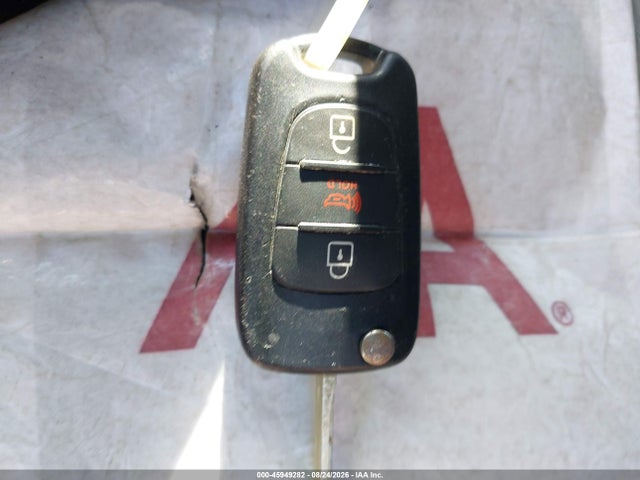 Продаж на аукціоні авто 2011 Kia Soul +, vin: KNDJT2A2XB7733061, номер лоту: 45949282