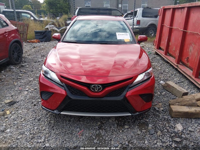 45949348 :رقم المزاد ، 4T1B61HK8KU172061 vin ، 2019 Toyota Camry Xse مزاد بيع