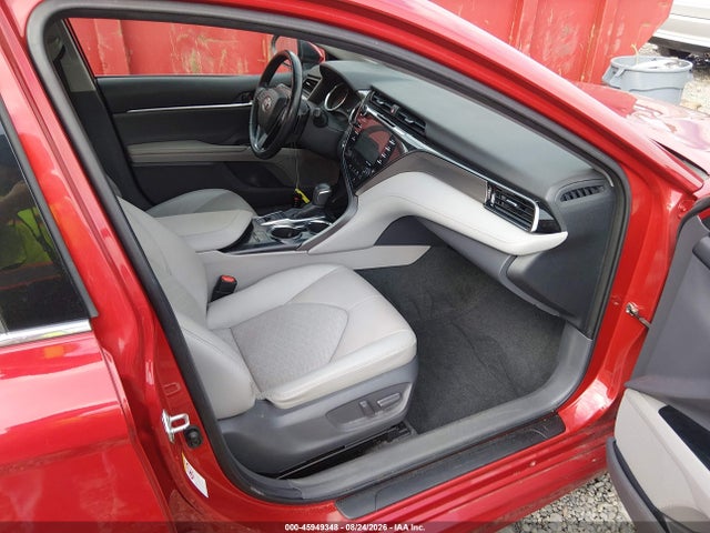 45949348 :رقم المزاد ، 4T1B61HK8KU172061 vin ، 2019 Toyota Camry Xse مزاد بيع