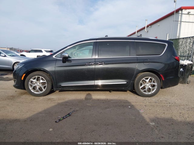 2C4RC1GG6KR551842 Chrysler Pacifica Limited