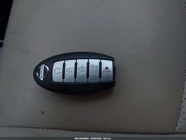 2017 Nissan Pathfinder Platinum მანქანა იყიდება აუქციონზე, vin: 5N1DR2MM9HC652914, აუქციონის ნომერი: 45949500