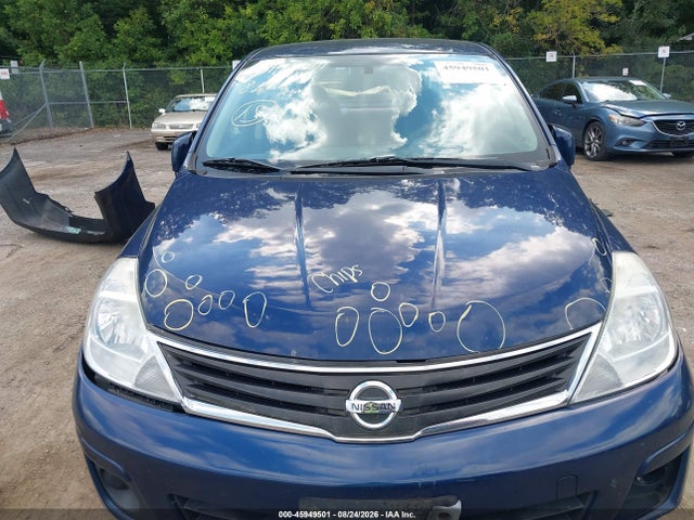 2011 Nissan Versa 1.8s მანქანა იყიდება აუქციონზე, vin: 3N1BC1AP3BL447240, აუქციონის ნომერი: 45949501