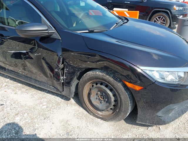 45949514 :رقم المزاد ، 19XFC2F51GE012448 vin ، 2016 Honda Civic Lx مزاد بيع