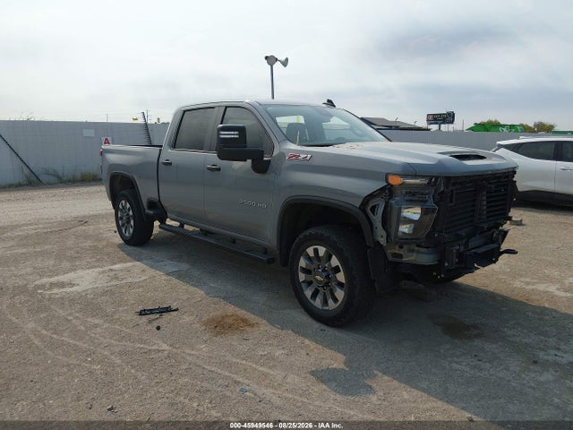 45949546 :رقم المزاد ، 1GC4KME79SF101305 vin ، 2025 Chevrolet Silverado 2500hd 4wd  Standard Bed Custom مزاد بيع