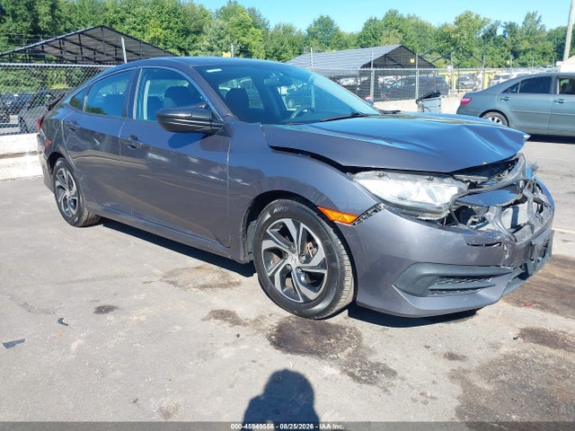 45949556 :رقم المزاد ، 2HCFC2F51HH536321 vin ، 2017 Honda Civic مزاد بيع