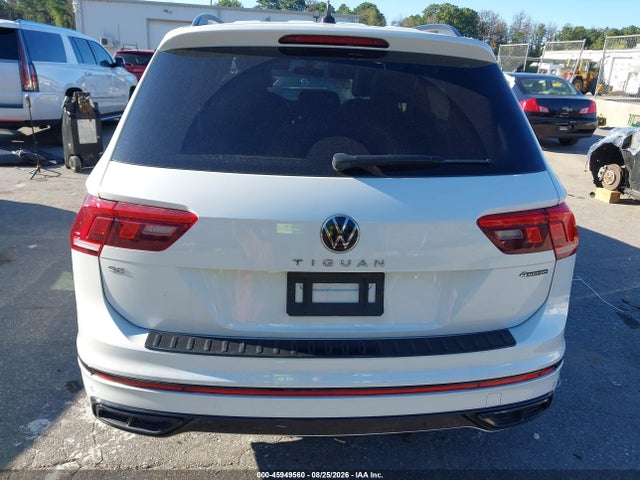 Aukcja sprzedaży 2024 Volkswagen Tiguan 2.0t Se R-line Black, vin: 3VV8B7AX4RM073837, numer aukcji: 45949560