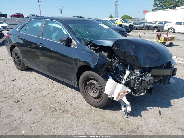 45949587 :رقم المزاد ، 4T1BF1FK8GU137711 vin ، 2016 Toyota Camry Le مزاد بيع