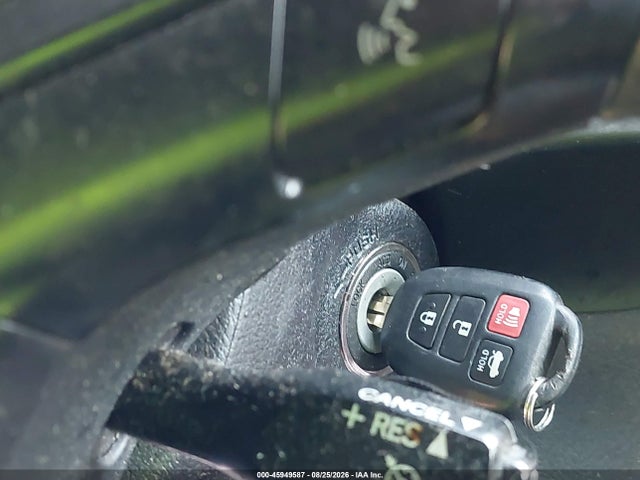 45949587 :رقم المزاد ، 4T1BF1FK8GU137711 vin ، 2016 Toyota Camry Le مزاد بيع