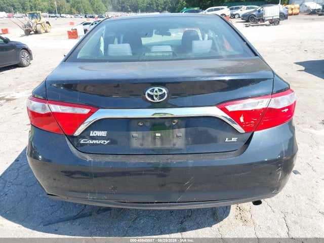 45949587 :رقم المزاد ، 4T1BF1FK8GU137711 vin ، 2016 Toyota Camry Le مزاد بيع