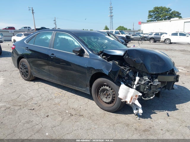 45949587 :رقم المزاد ، 4T1BF1FK8GU137711 vin ، 2016 Toyota Camry Le مزاد بيع